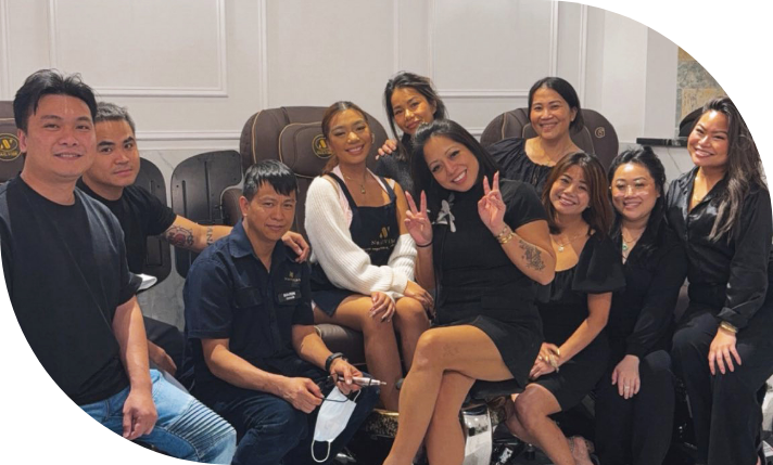 NailVibe Cool Springs team member